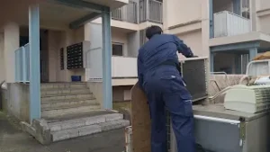 団地からの不要な遺品積み込み